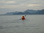พายเรือคายัคที่สยามเบย์ รีสอร์ท